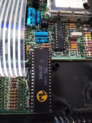NEC D8749HC