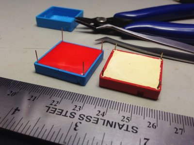 40LF220proto.jpg
